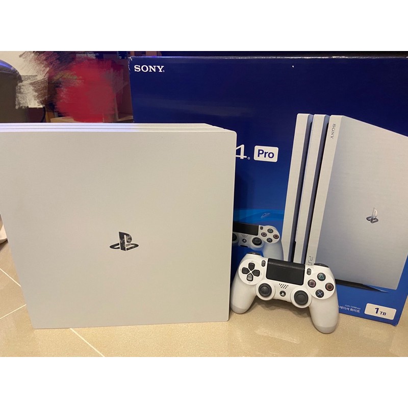 Ps4 Pro 1T 冰河白(二手）