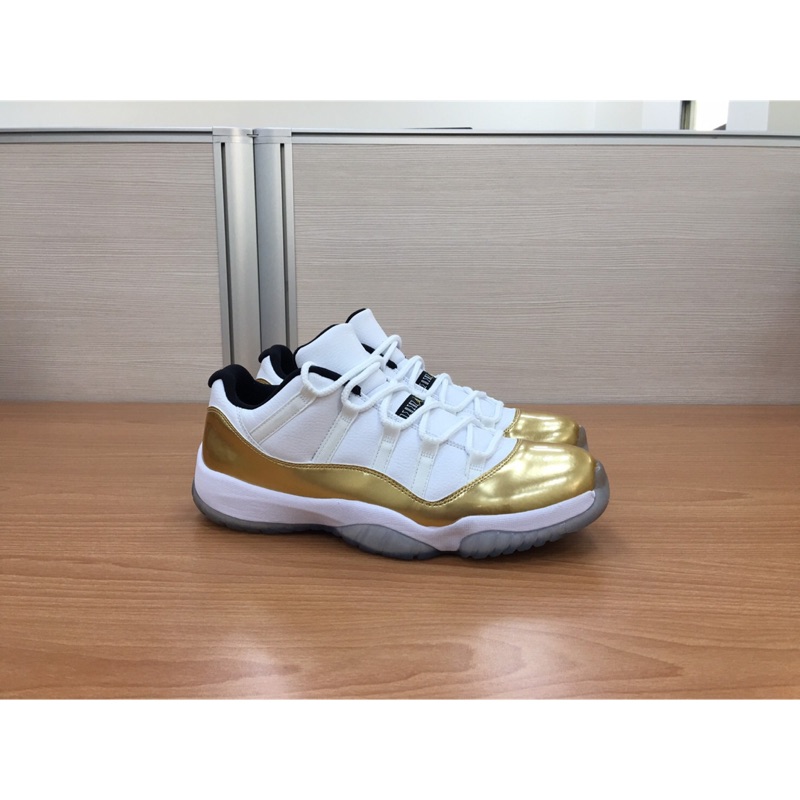 air jordan 11 retro low closing ceremony