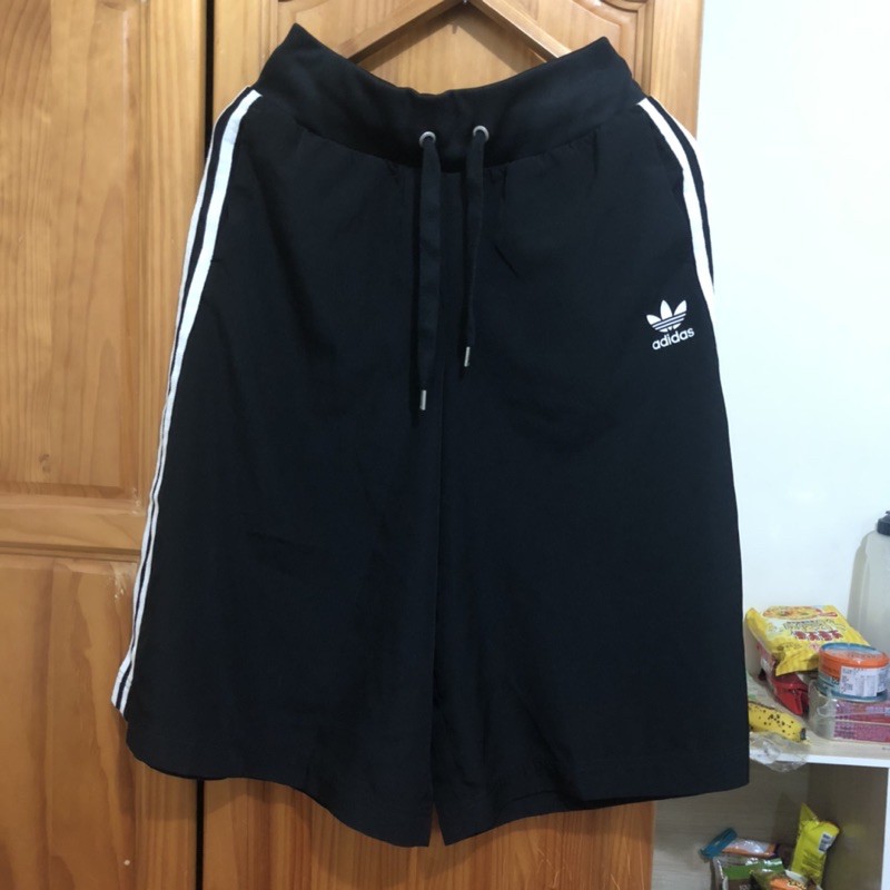 adidas 五分寬褲