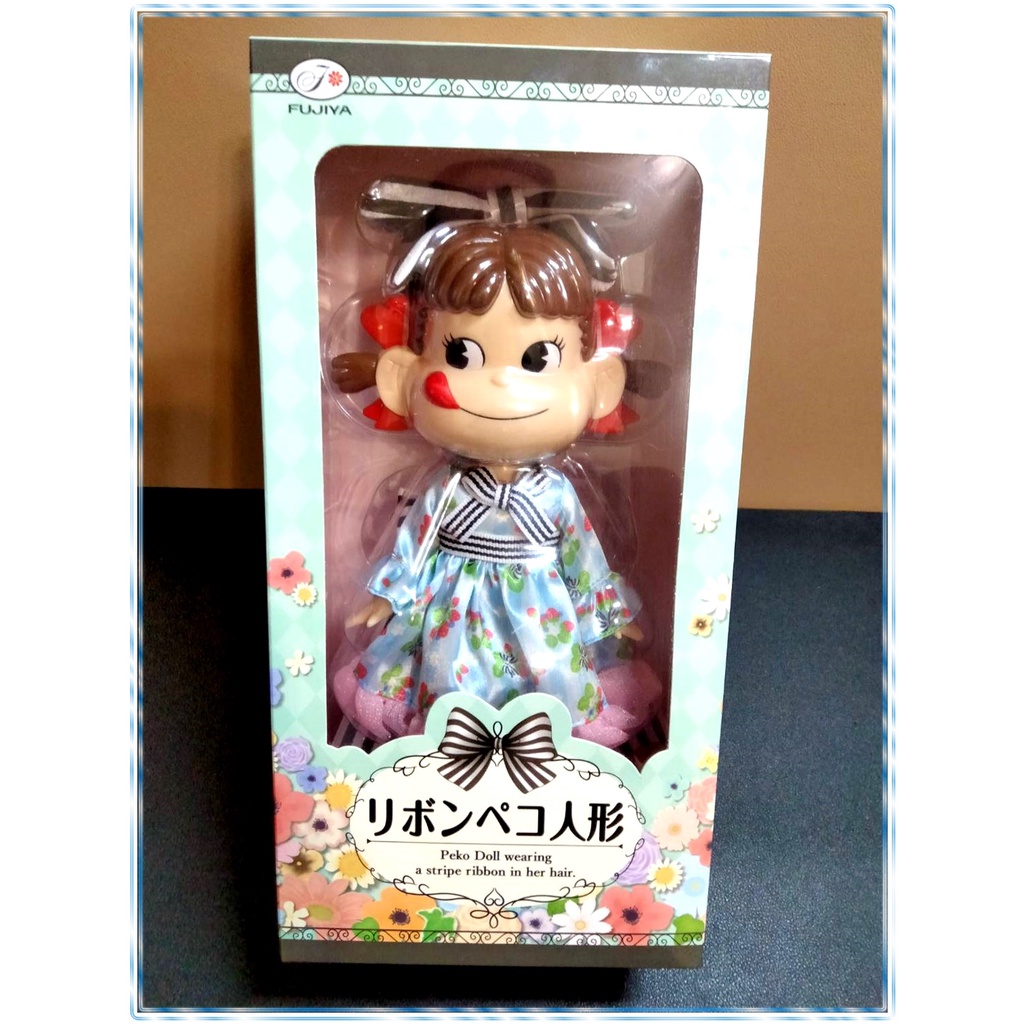 日本帶回早期正版絕版現貨-全新已拆封-FUJIYA不二家PEKO草莓洋裝牛奶妹人形公仔玩偶