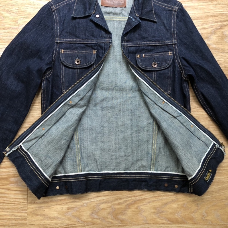 近全新日本製COOTIE Zip Denim Jacket 深藍合身拉鍊原色丹寧牛仔外套M 近全新日本製COOTIE Zip Denim Jacket 深藍合身拉鍊原色丹寧牛仔外套M