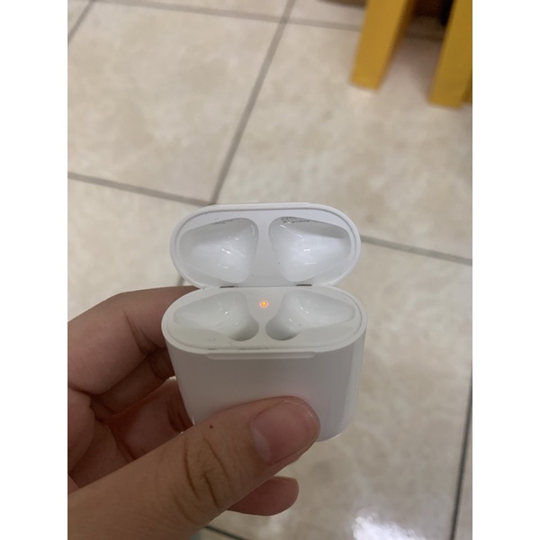 Airpods2 有線充電盒