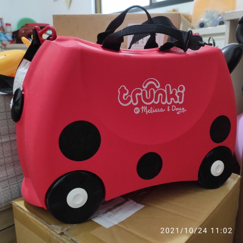 Trunki可乘坐兒童行李箱-瓢蟲(二手，七成新)