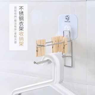 【肝苦人雜貨】{現貨}不鏽鋼衣架收納架 衣架整理架宿舍整理收納架 衛生間廚房神器 免打孔放衣服架架子