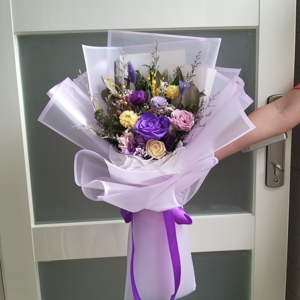 花苑子粉 紫 綠色系大花束永生花花束不凋花花束情人節禮物求婚花束母親節禮物 蝦皮購物