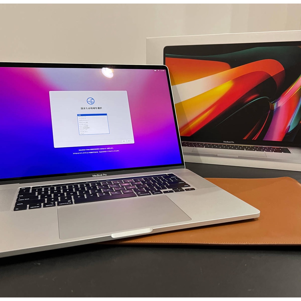 【售】高規格 MacBook Pro 16吋 I9 (2.3) 16G 1TB SSD 銀色 蘋果電腦 英文鍵盤
