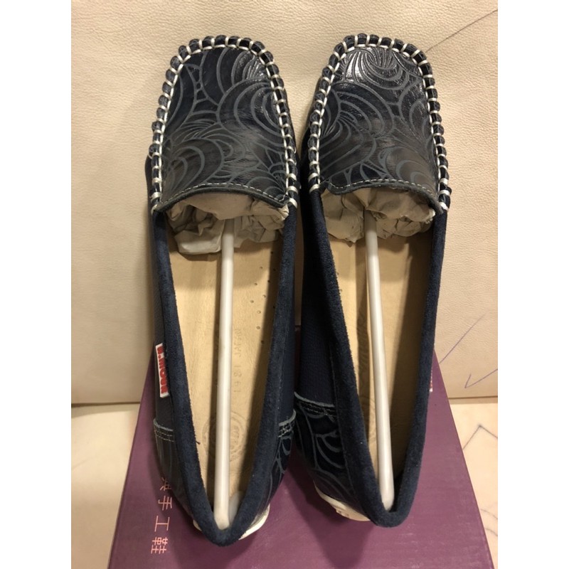 【A.MOUR 阿默兒經典手工鞋】 豆豆氣墊鞋，1510藍36號，全新品