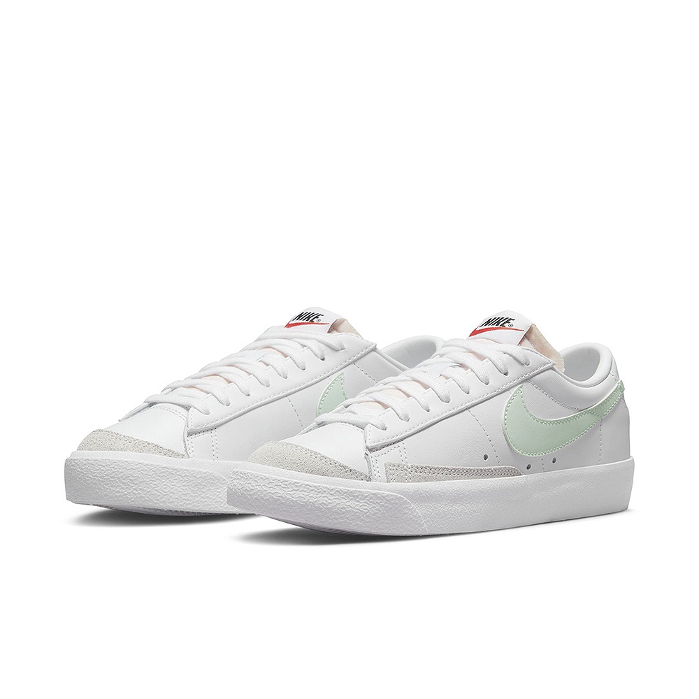 w blazer low le nike