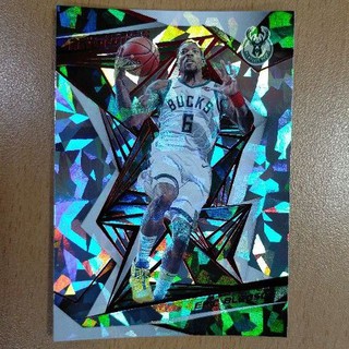 2019-20 Revolution New Year 紐奧良鵜鶘隊 Eric Bledsoe 閃亮平行卡