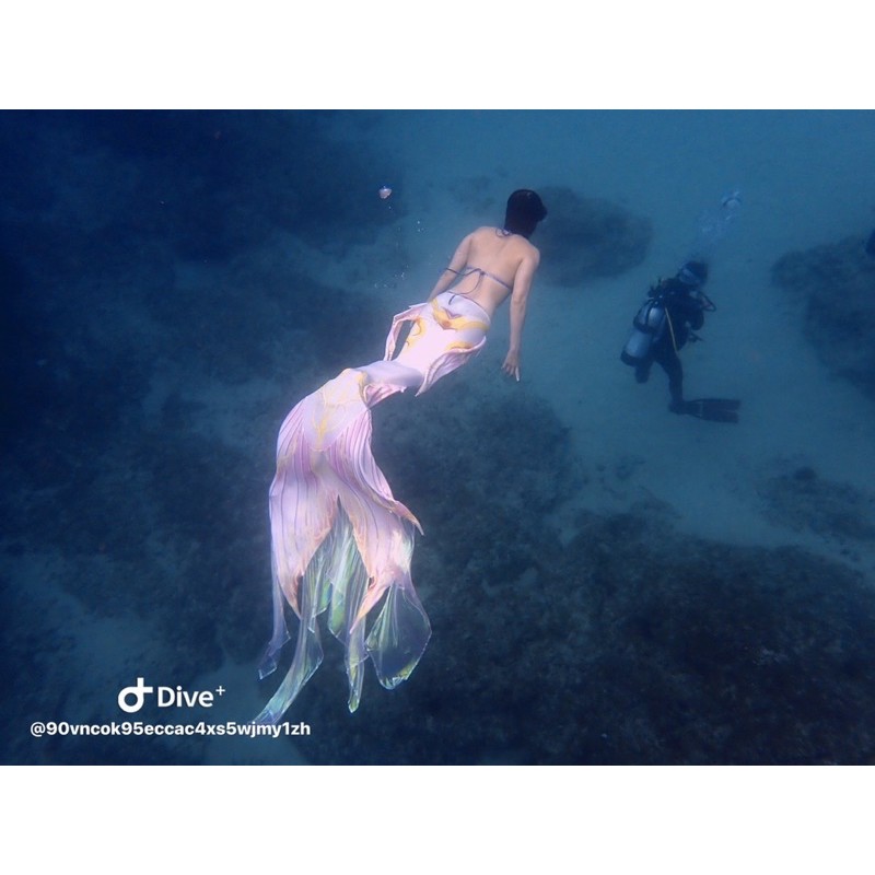 「實拍」小琉球自潛美人魚自由潛水 美人魚尾巴珠光紗美少女戰士款
