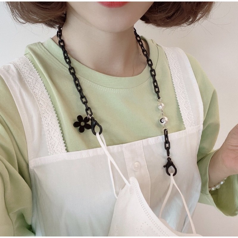 韓國配件🇰🇷小香風山茶花珍珠口罩掛繩 口罩鍊（黑色/瑪奇朵）