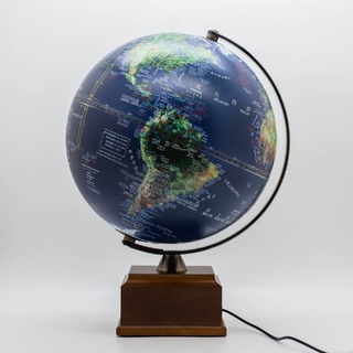 【SkyGlobe】10吋衛星觸控木盒底座地球儀(中英文對照)[AR互動款]《屋外生活》