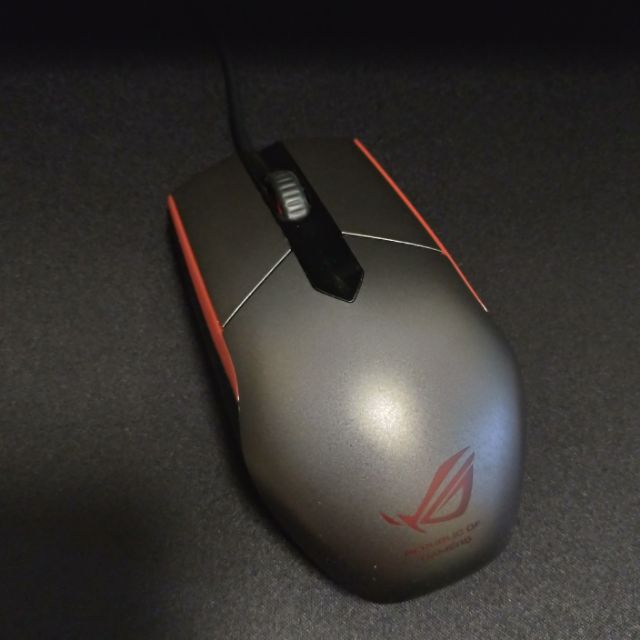 Asus ROG Sica  滑鼠