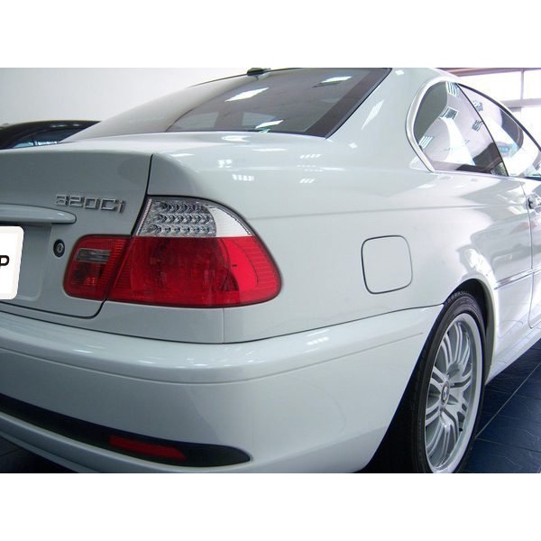 台灣之光 全新精品 BMW E46 98 99 00 01年2D雙門M3型類CI LED紅白晶鑽尾燈組4PCS