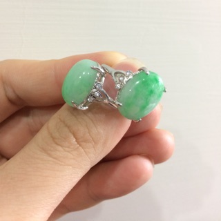 【Jewel's茱兒翡翠珠寶坊】 A品翡翠玉石 白底青蛋面925銀K戒指可開鑑定書 請善用聊聊