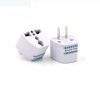 (3孔轉2孔) 旅遊轉換器 三孔/二扁插 萬用插頭 國標轉換器/美標轉換插座 *白*