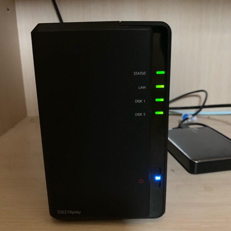 Synology DS216Play NAS 保固中