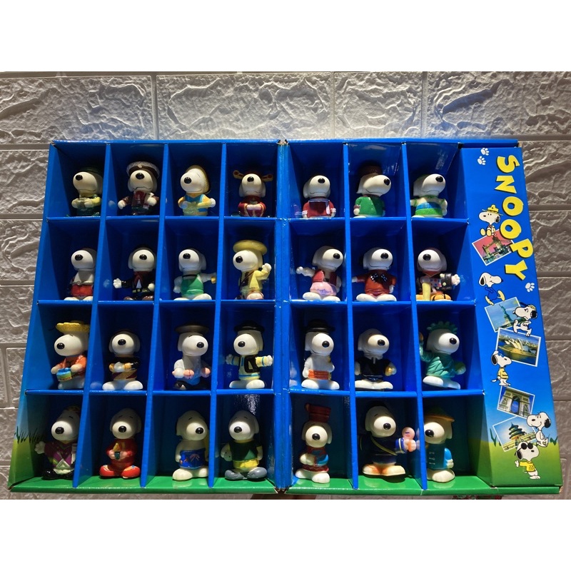 絕版收藏品 1998年 Snoopy世界之旅 史努比公仔 環遊世界 精裝版 一套28隻盒裝 麥當勞 快樂兒童餐玩具