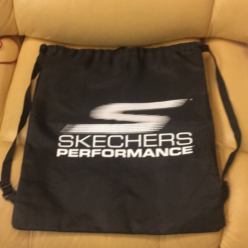 Skechers 束口後背包送21世紀束口環包包