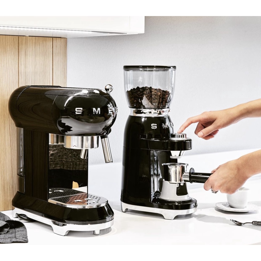 A_select英國代購🇬🇧  SMEG 半自動咖啡機