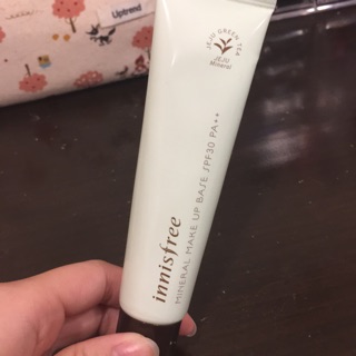 Innisfree 自然系礦物玩色飾底乳(綠款)