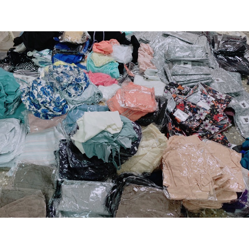 全台灣最低價 全台最大服飾批發切貨 五分舖 網拍公司 日韓流行女裝 切貨包 直播網拍 韓版女裝 中大尺碼 超大尺碼女裝