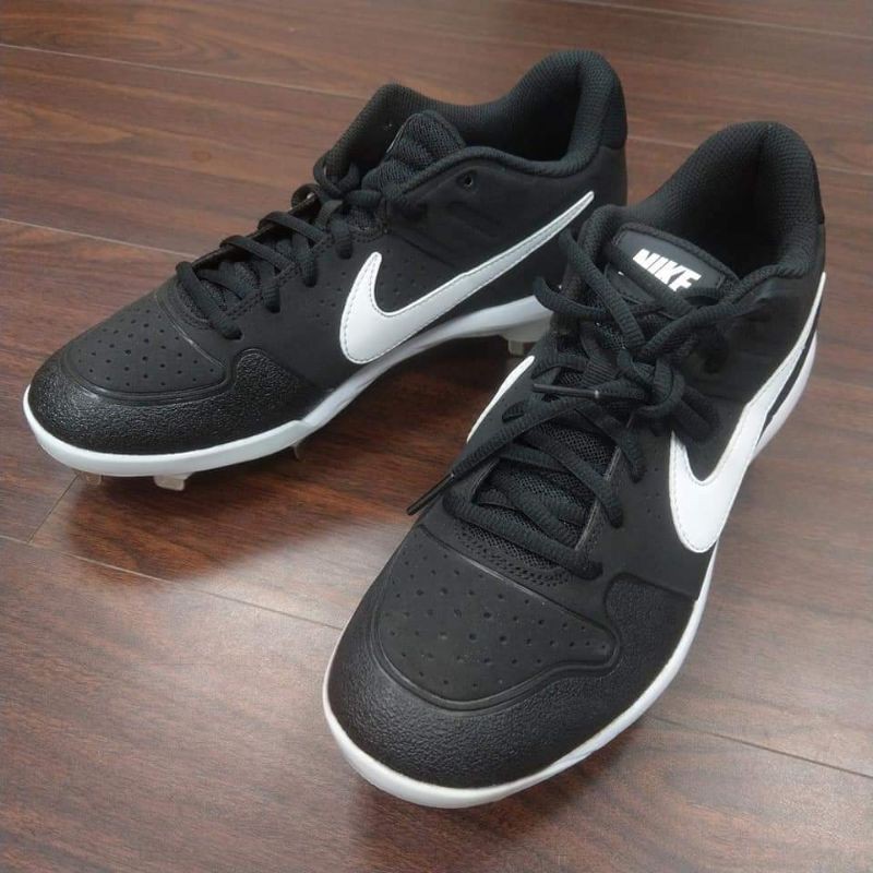 nike huarache varsity