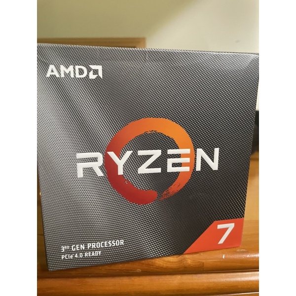 AMD Ryzen 3700X +RGB風扇
