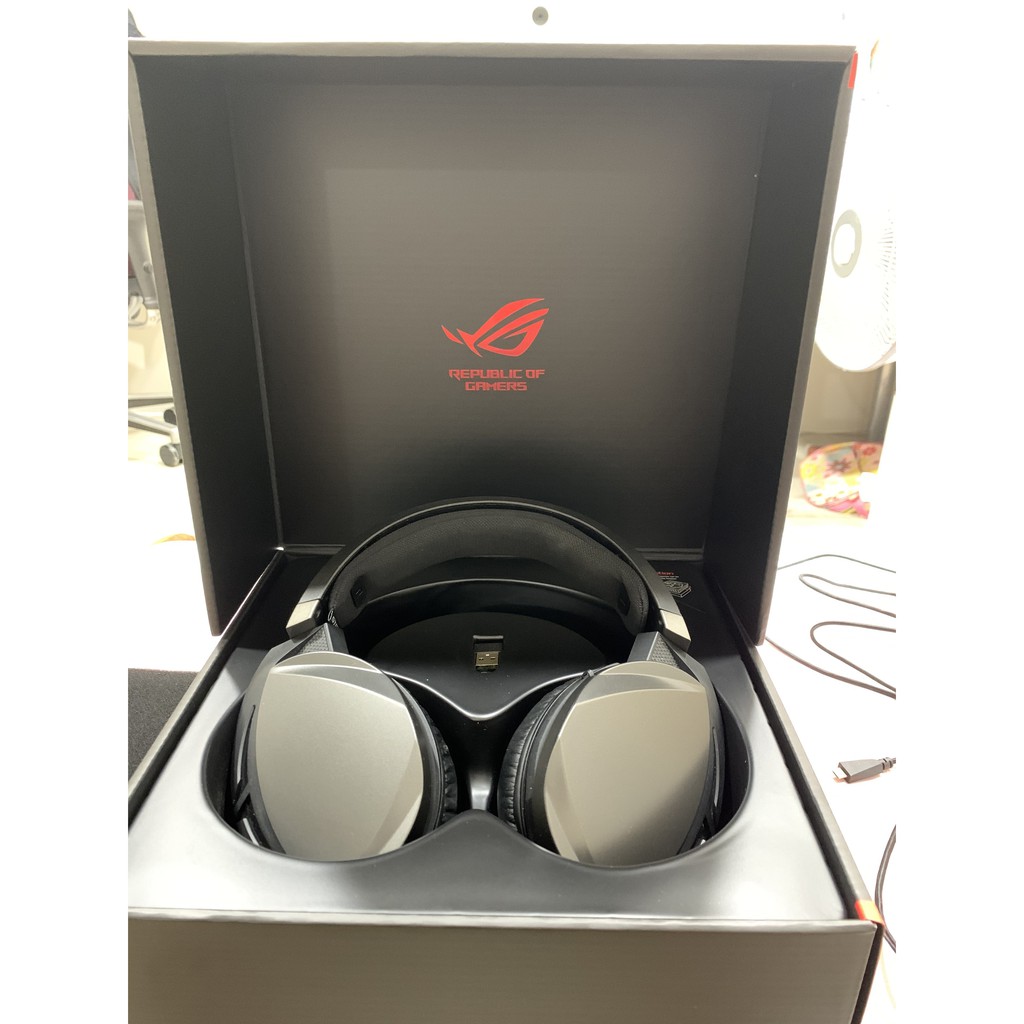 華碩 ASUS ROG Strix Fusion Wireless 無線電競耳機