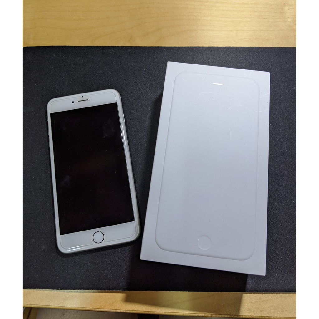 9成新，iPhone 6 Plus 5.5吋 銀色 64GB