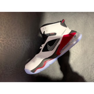 <Taiwan小鮮肉> NIKE JORDAN MARS 270 白 黑 紅 反光 籃球鞋 男鞋 CD7070-103