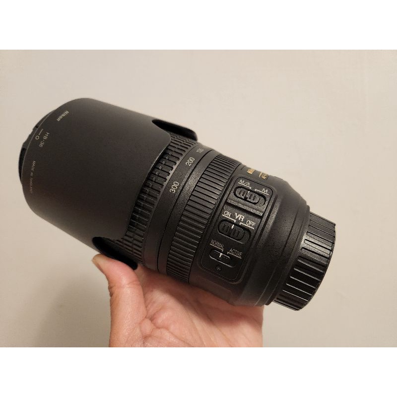 （二手良品）Nikon AF Zoom-Nikkor 70-300mm f/4-5.6G （附遮光罩）