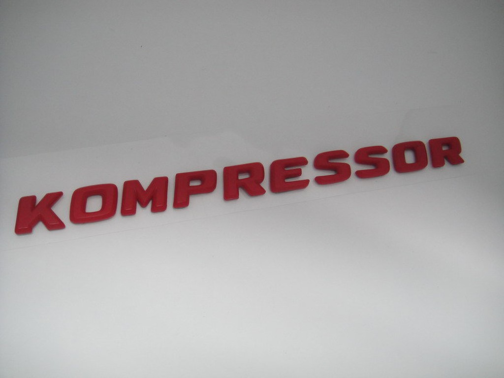 BENZ 賓士 kompressor 葉子版 字體 烤漆紅