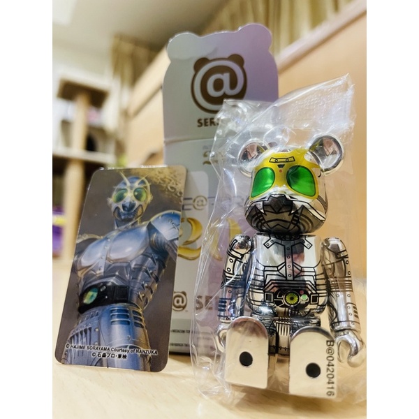 BE@RBRICK SERIES 42代熊 /假面騎士 空山基