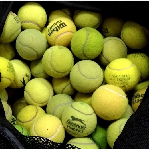 【二手網球】20顆一組便宜賣，可再利用於練習、按摩、椅腳套
