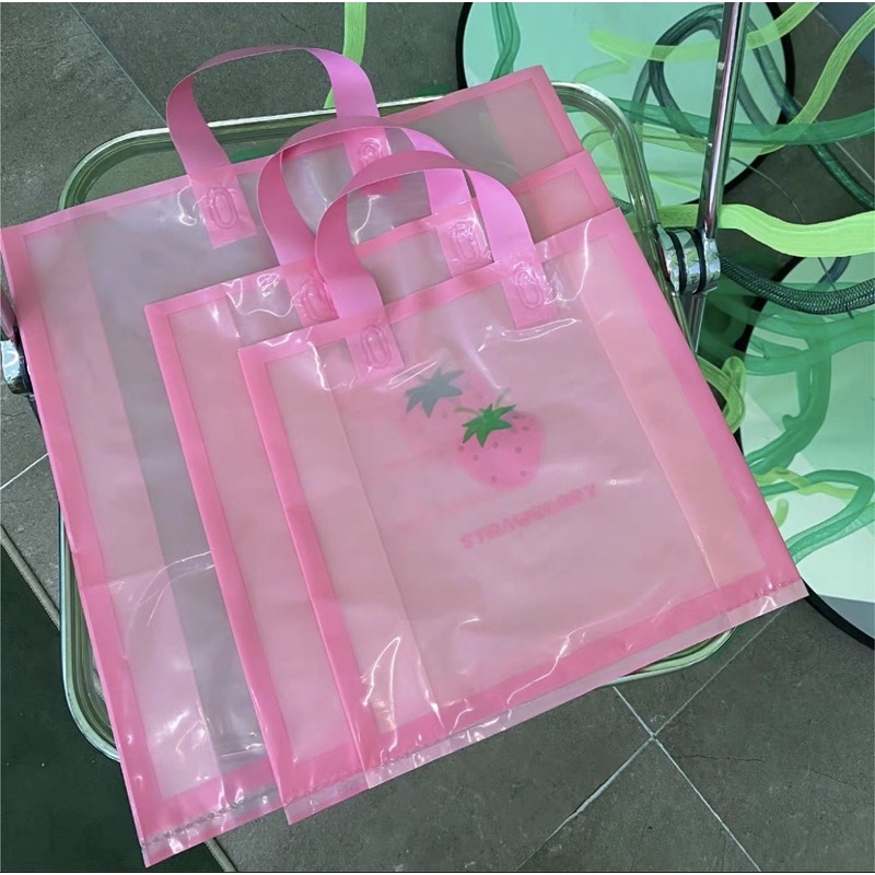 🧡現貨🧡小號中號 草莓 粉紅 透明手提袋  PE塑膠袋 手提袋 購物袋 包裝材料 童裝袋 女裝袋 包材 塑膠袋