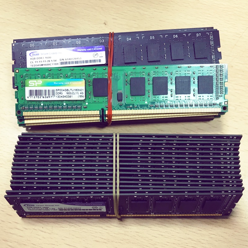 廣穎SP/十銓 4G DDR3 1600記憶體