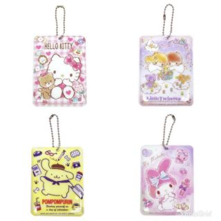 3比8館 正版～三麗鷗-HELLO KITTY，美樂蒂，雙子星，布丁狗 防水票卡夾（4款）