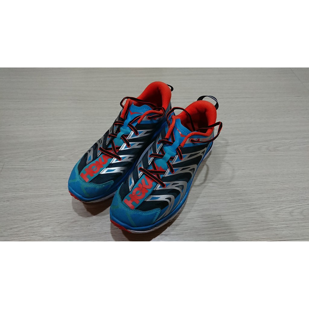 HOKA ONE ONE SPEEDGOAT 路跑鞋