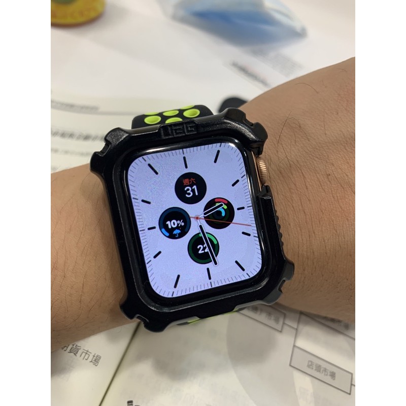 Apple Watch Series 5 (44mm) (GPS)（玫瑰金）
