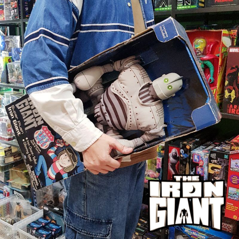 ⭐喔啦玩具店⭐鐵巨人 The IRON GIANT 盒裝 56公分 1999年 老玩具 布偶 絨布 玩具公仔