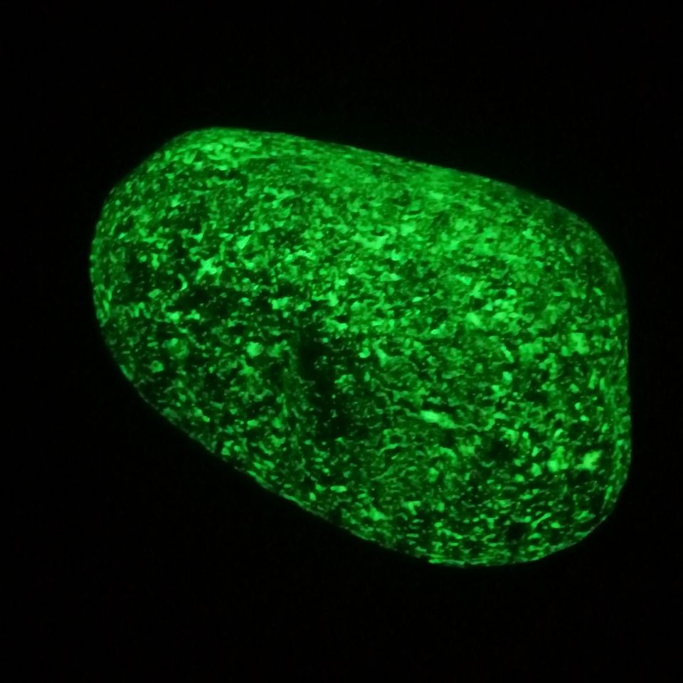 宝石夜光石石夜明珠原石発光石蛍光石石置物手掛品5L 宝石夜光石石夜明珠原石発光石蛍光石石置物手掛品5L