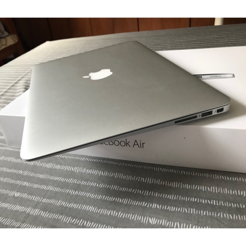 近全新 Mac book air 13吋 128g ntel core i7 蘋果電腦 二手 筆電 蘋果 mac電腦