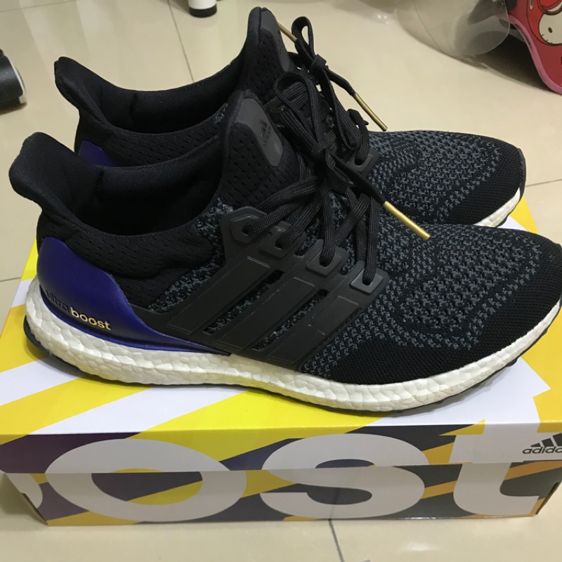Adidas ultra boost og US8 黑紫1.0 9.5成新 發票在 新竹巨城購入 歡迎詢問 極少穿