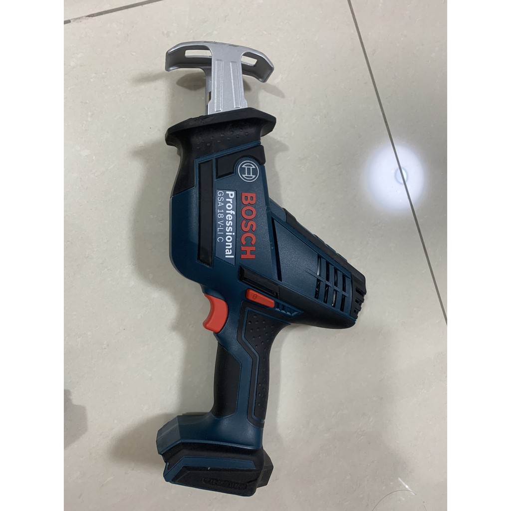 BOSCH 18V 鋰電軍刀鋸 GSA 18 V-LI C