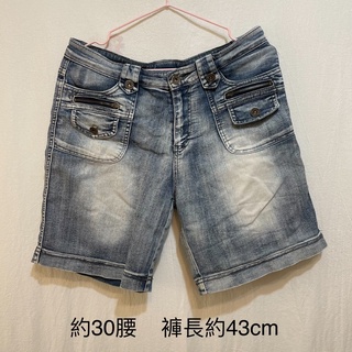 二手衣拍賣-女性牛仔短褲