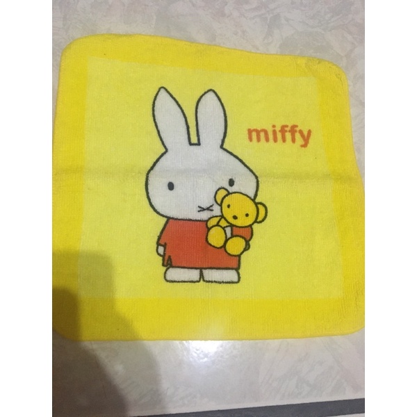 miffy 米飛 黃方巾