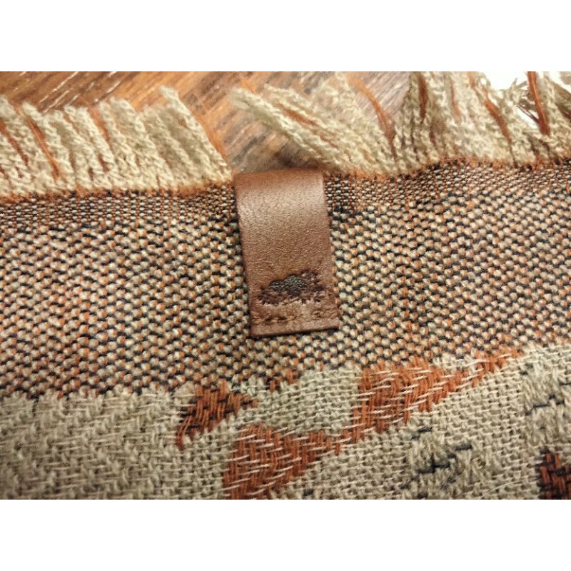 Roots民俗風精緻織羊毛190*91大圍巾披肩