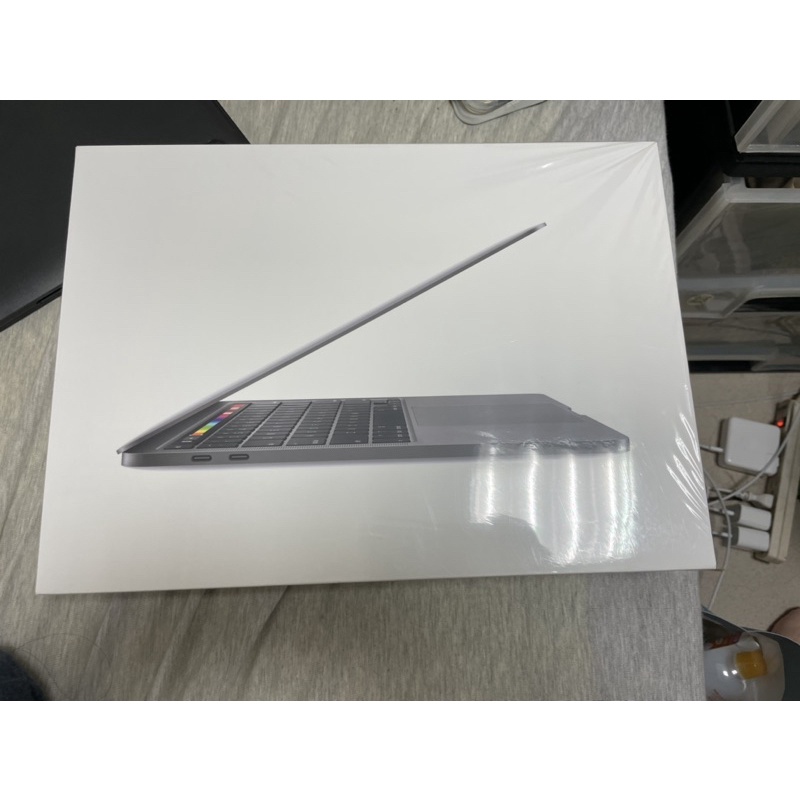 MacBook Pro 13” 2020 i5/8g/256灰