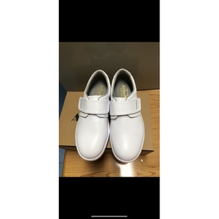 全新 AHbuffett 24、25號 白色 護士鞋